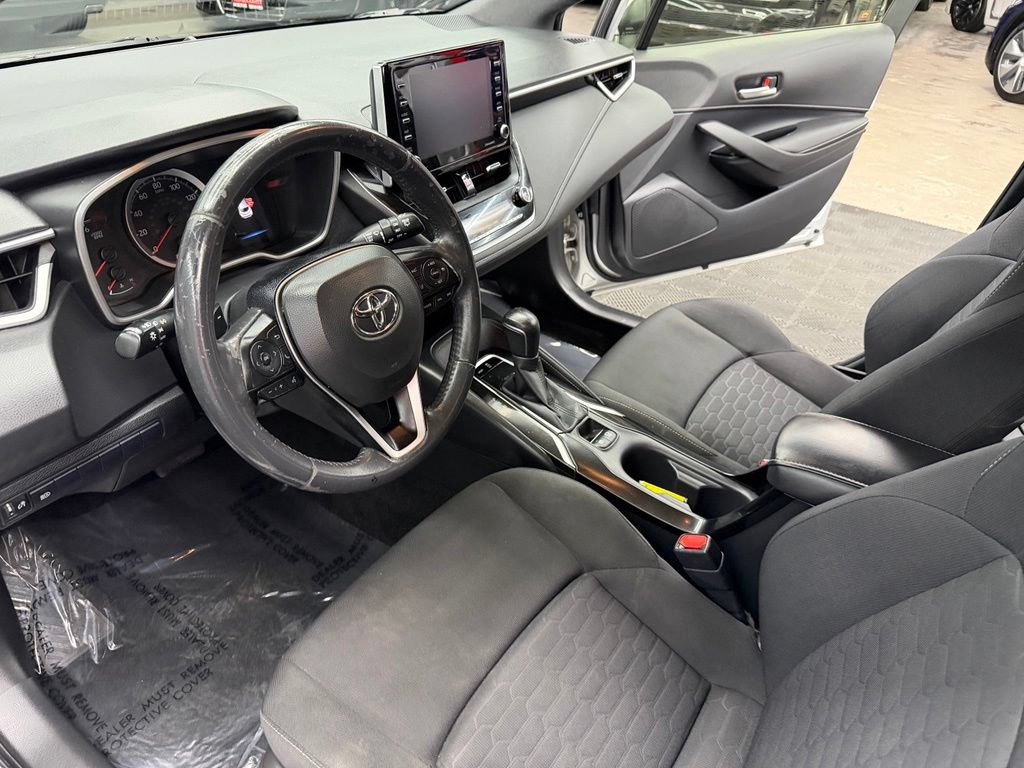 Used 2020 Toyota Corolla SE w/ Carpet Mat Package FWD image 30