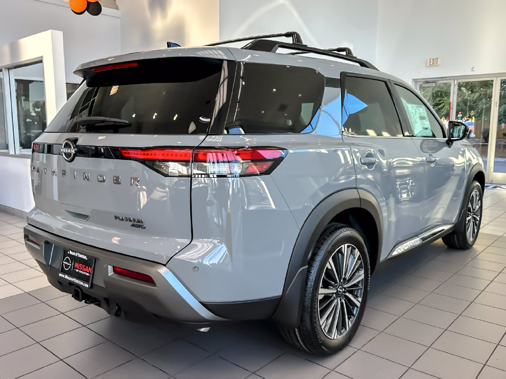 New 2026 Nissan Pathfinder Platinum AWD/4WD image 3