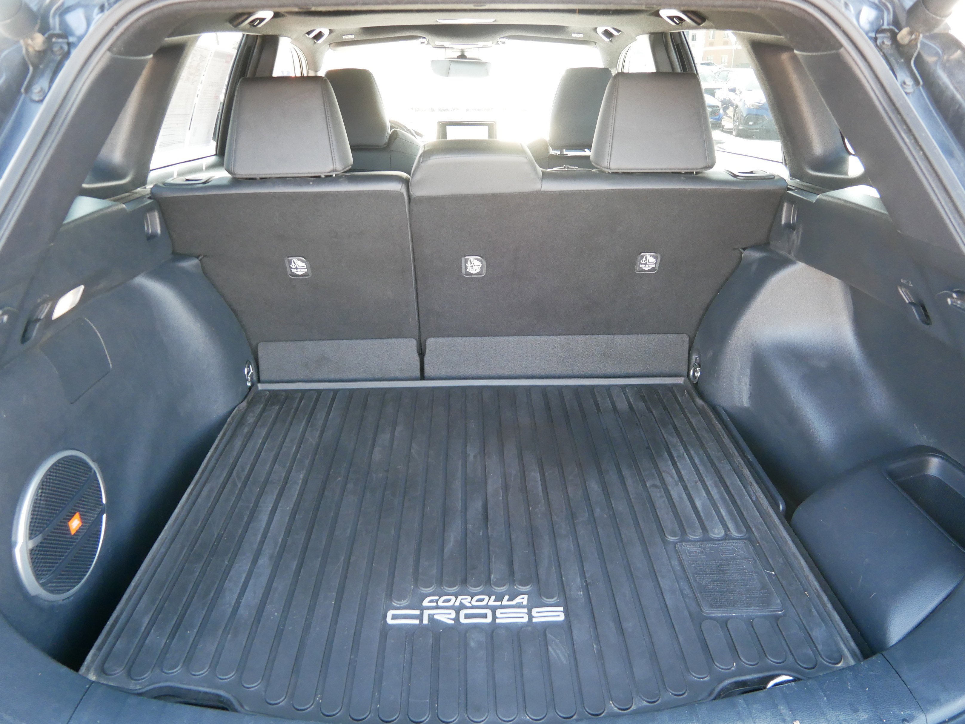 Used 2023 Toyota Corolla Cross XSE w/ Convenience Package image 18