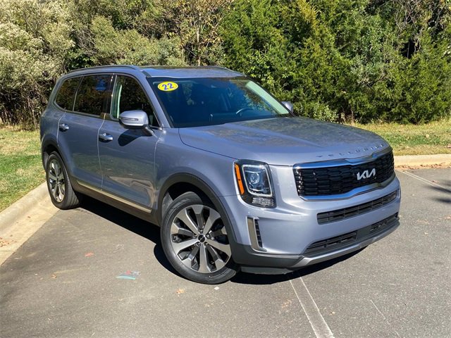 Used 2022 Kia Telluride S image 1