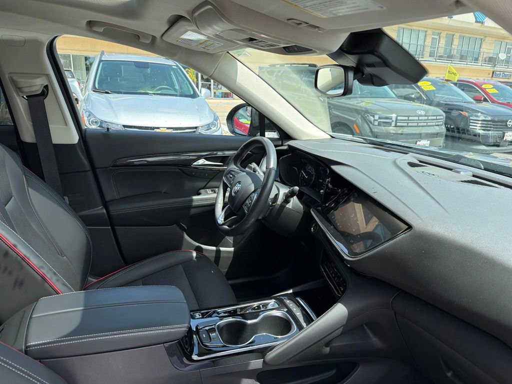 Used 2023 Buick Envision Essence w/ Sport Touring Package AWD/4WD image 15