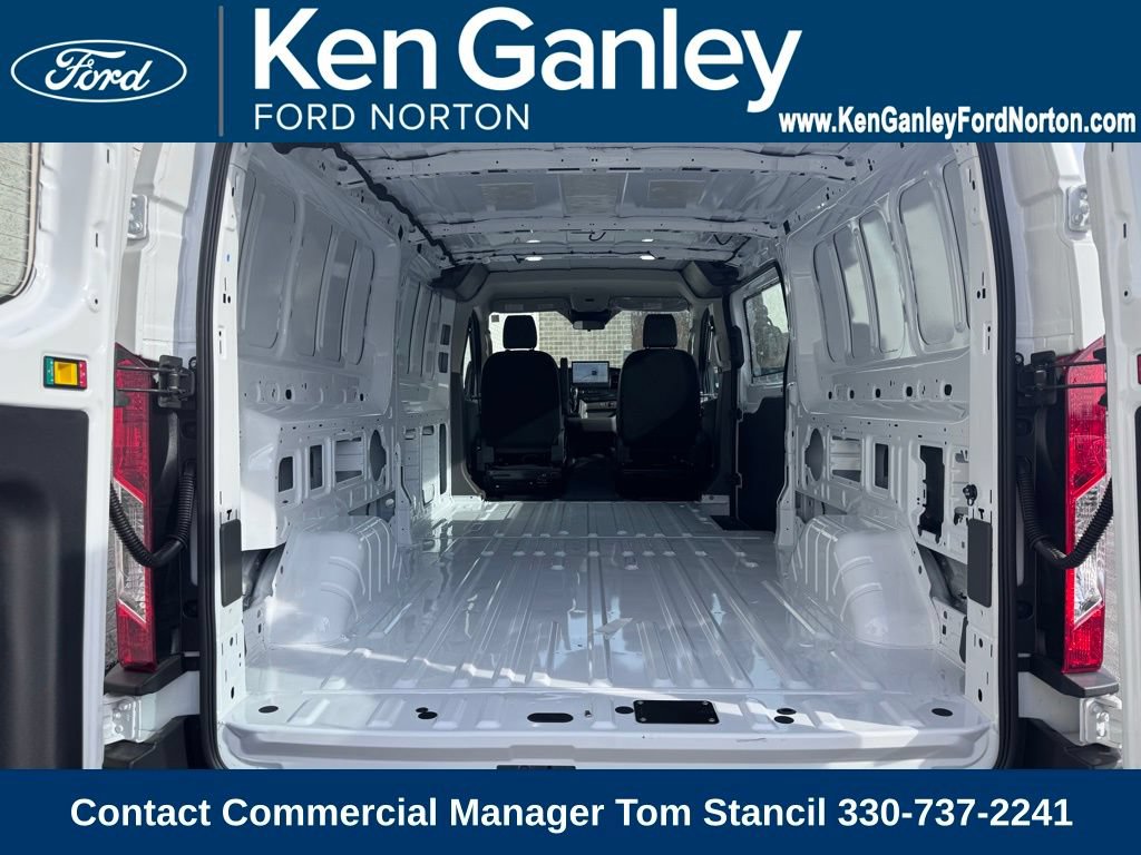 New 2026 Ford Transit 350 Low Roof RWD image 33