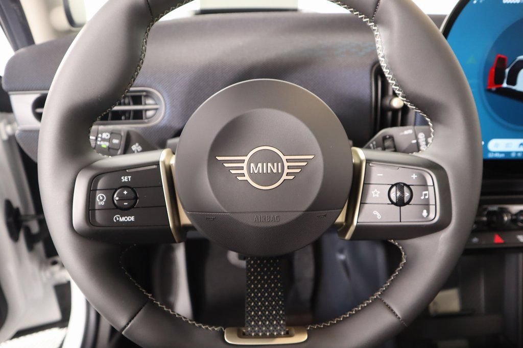 New 2025 MINI Cooper S FWD image 4