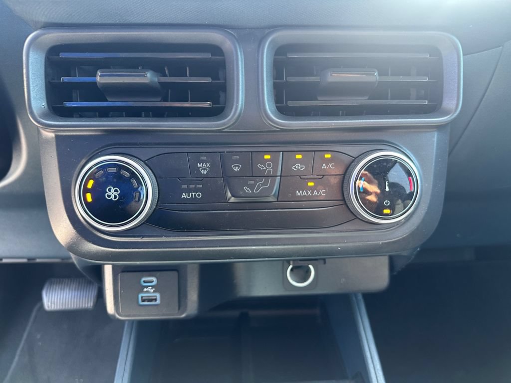 Used 2024 Ford Maverick XL FWD image 23