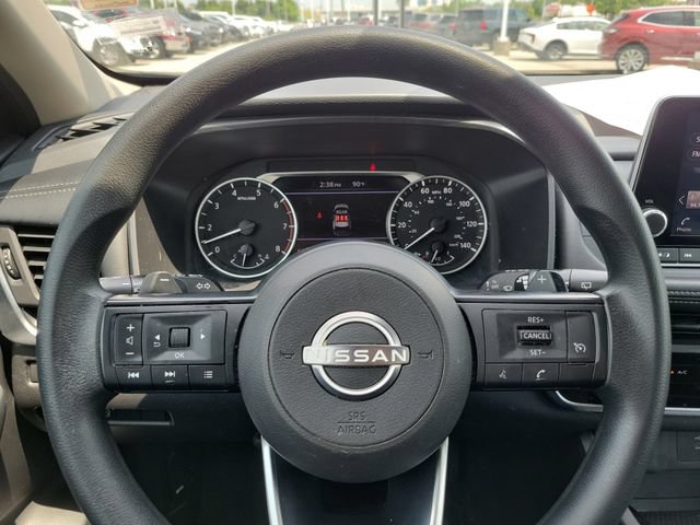 Used 2024 Nissan Rogue S AWD/4WD image 21