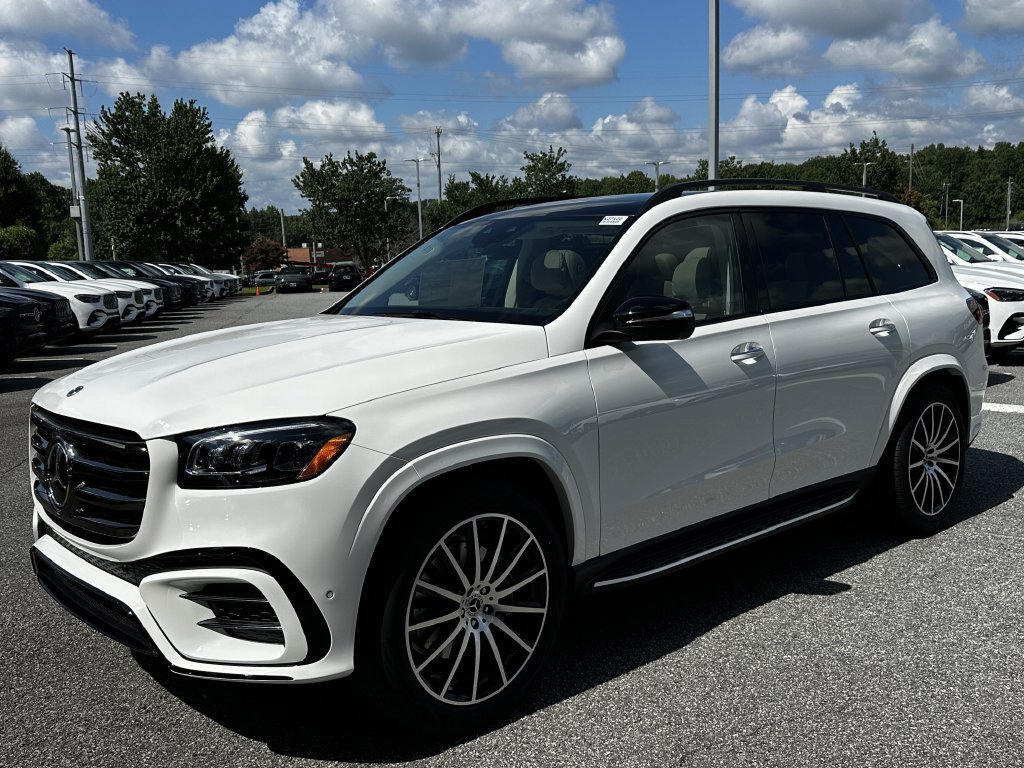 New 2026 Mercedes-Benz GLS 450 4MATIC image 4
