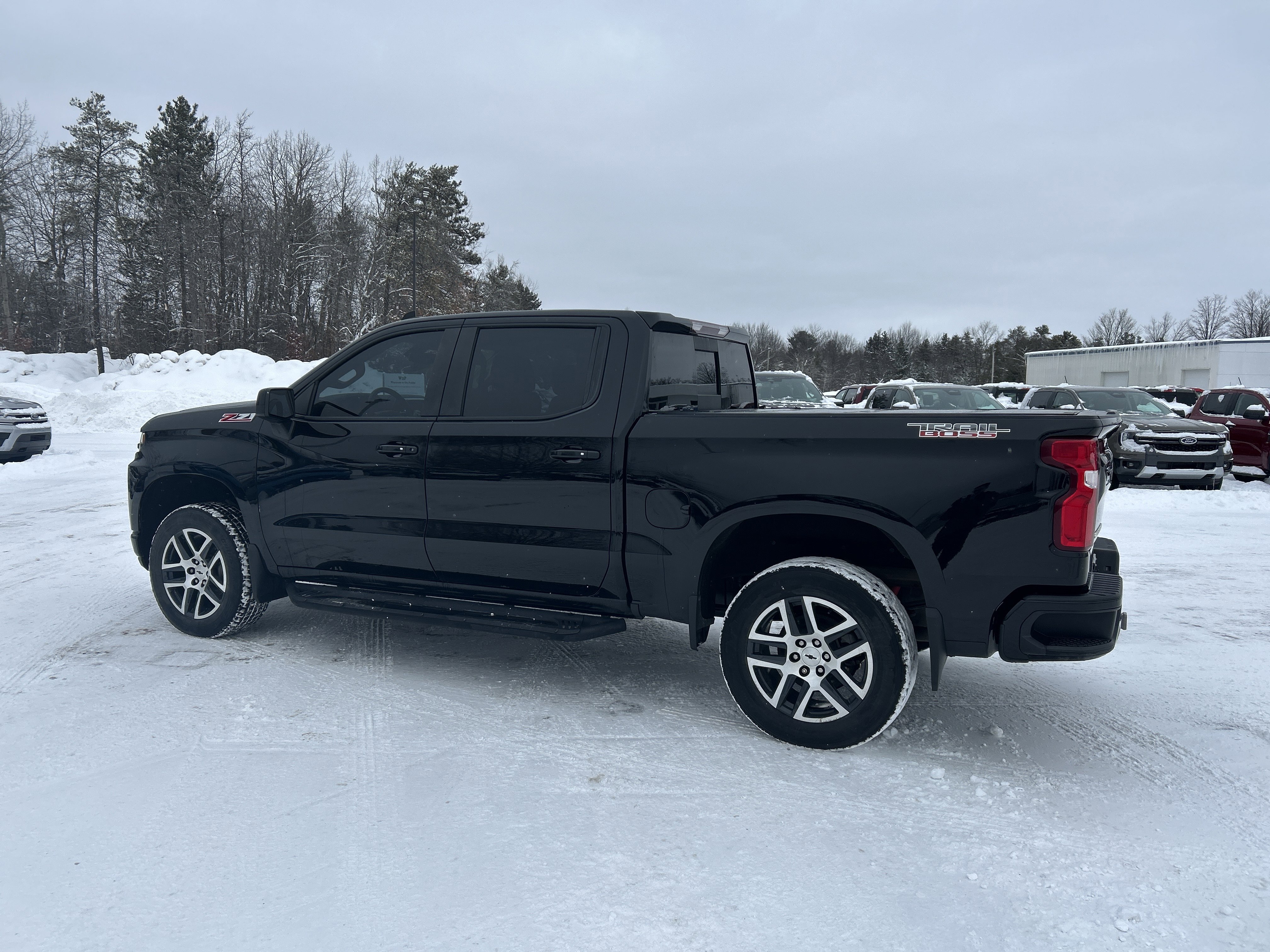 Used 2019 Chevrolet Silverado 1500 LT Trail Boss image 6