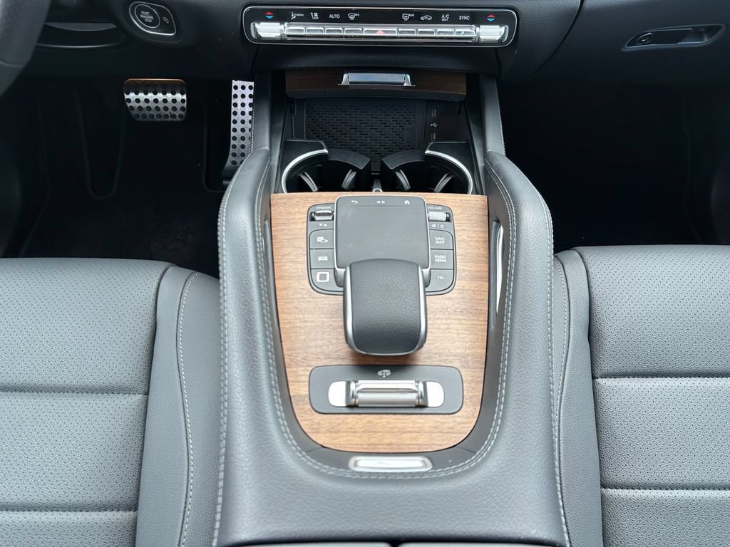 Used 2025 Mercedes-Benz GLS 450 4MATIC image 22