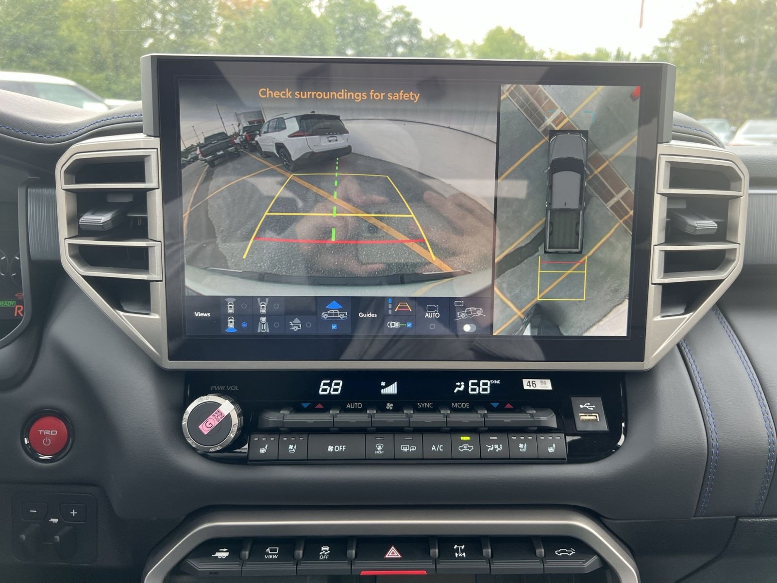 New 2026 Toyota Tundra Platinum w/ TRD Off-Road Package AWD/4WD image 19