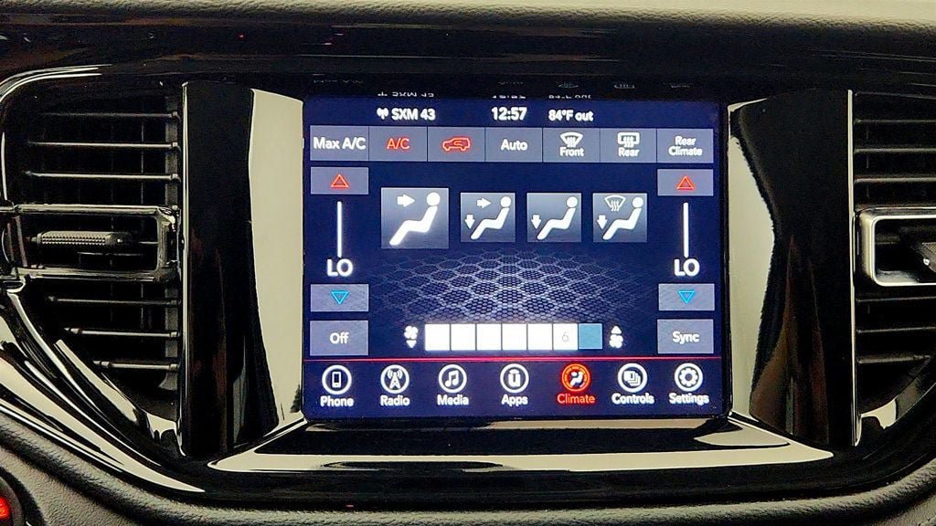 Used 2021 Dodge Durango SXT AWD/4WD image 19
