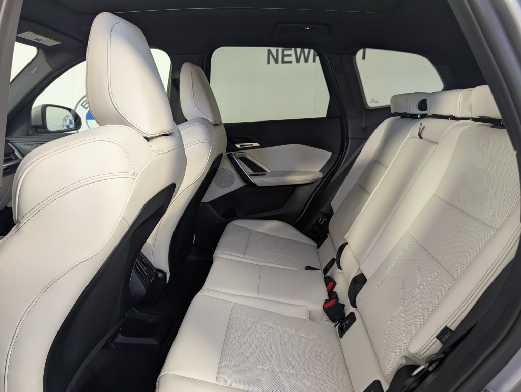 New 2026 BMW X1 xDrive28i w/ Technology Package AWD/4WD image 13