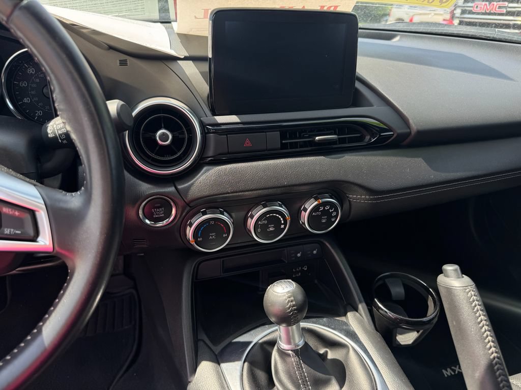 Used 2023 MAZDA MX-5 Miata Grand Touring RWD image 15