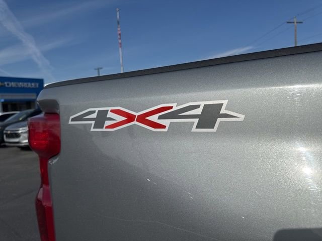 Certified 2025 Chevrolet Silverado 2500 LT w/ Convenience Package image 12