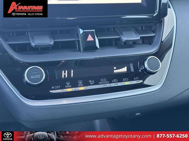 Certified 2025 Toyota Corolla LE image 32