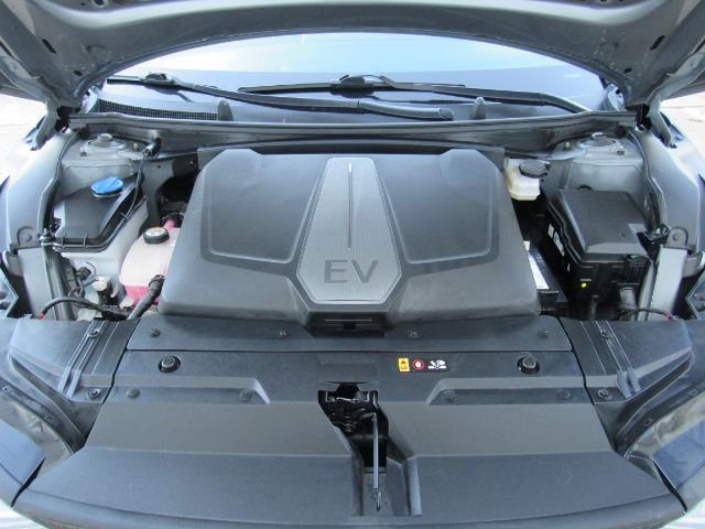Used 2022 Kia EV6 Wind image 45