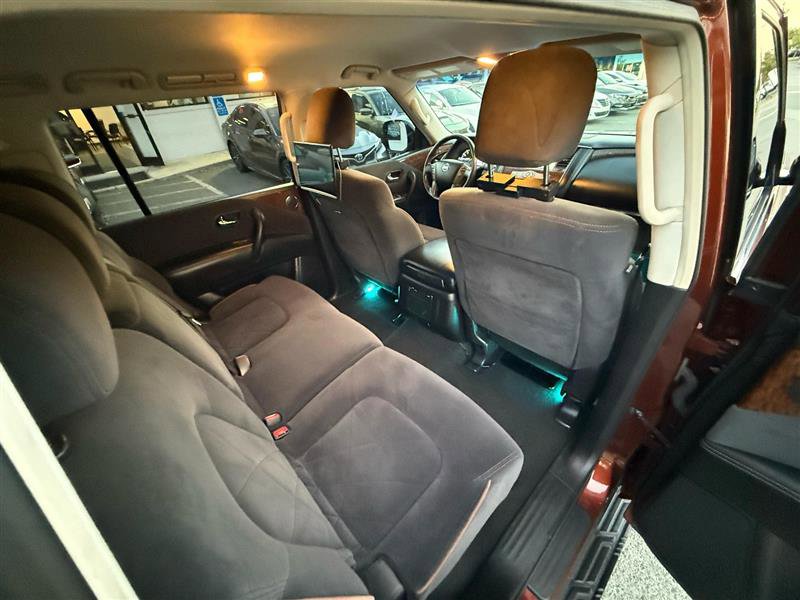 Used 2017 Nissan Armada SV image 25