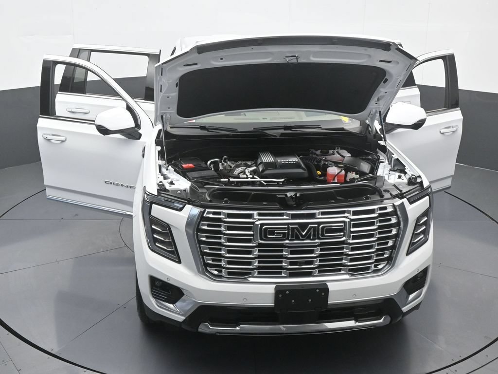 Used 2026 GMC Yukon XL Denali w/ Denali Reserve Package AWD/4WD image 84