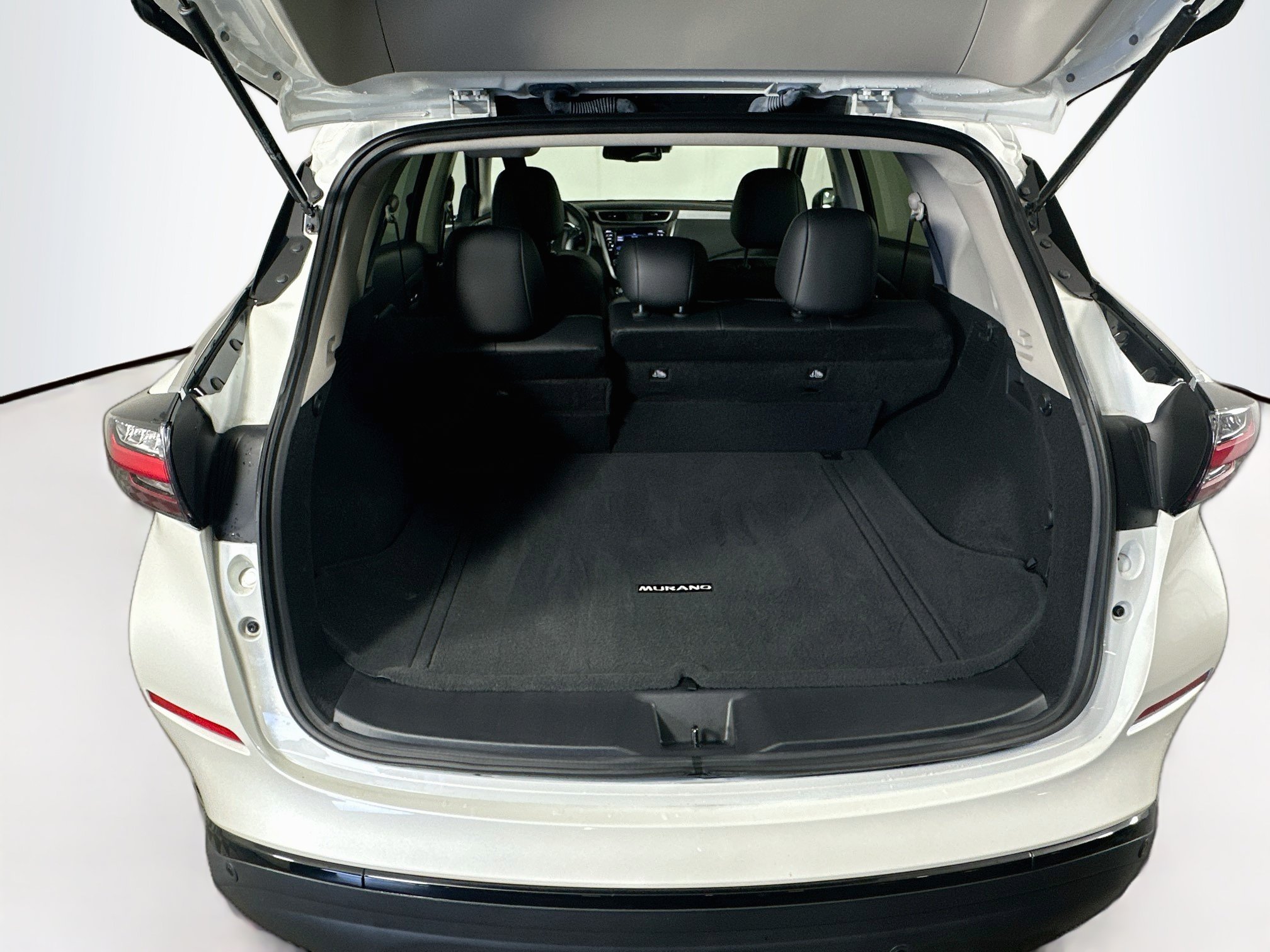 Used 2024 Nissan Murano SV w/ SV Midnight Edition Package FWD image 27