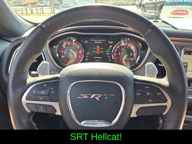 Used 2016 Dodge Challenger SRT Hellcat image 25