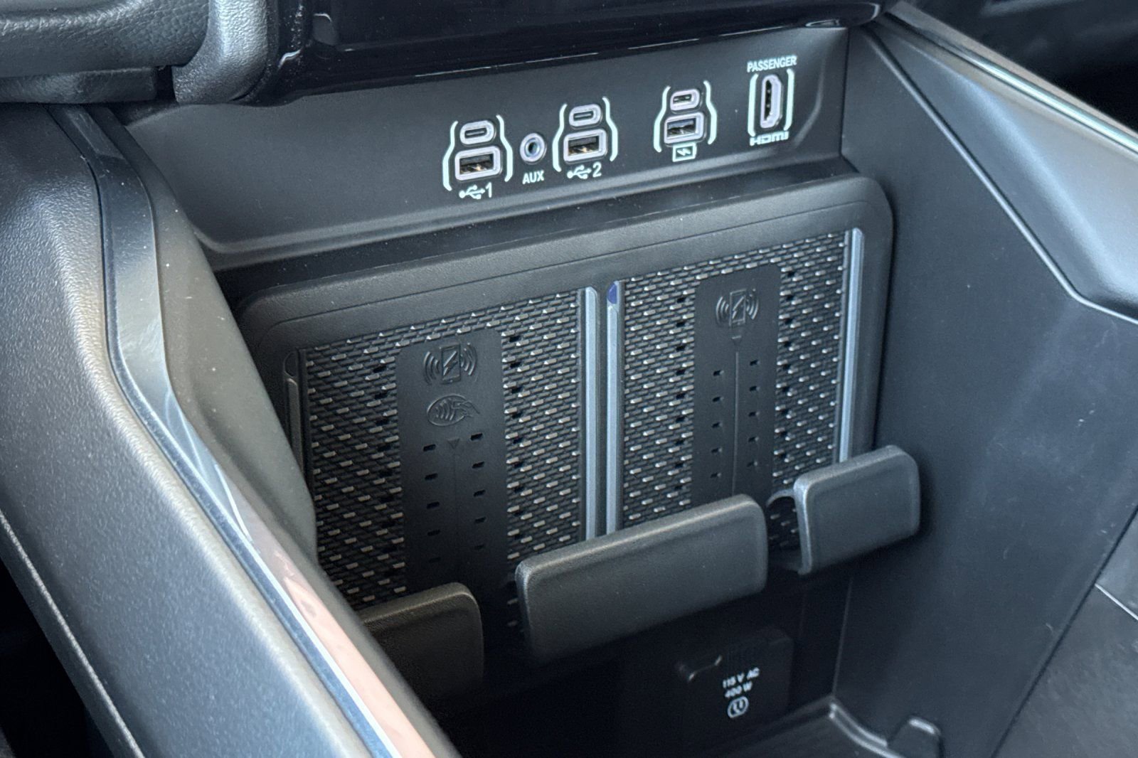 New 2026 RAM 1500 Laramie w/ Night Edition image 19