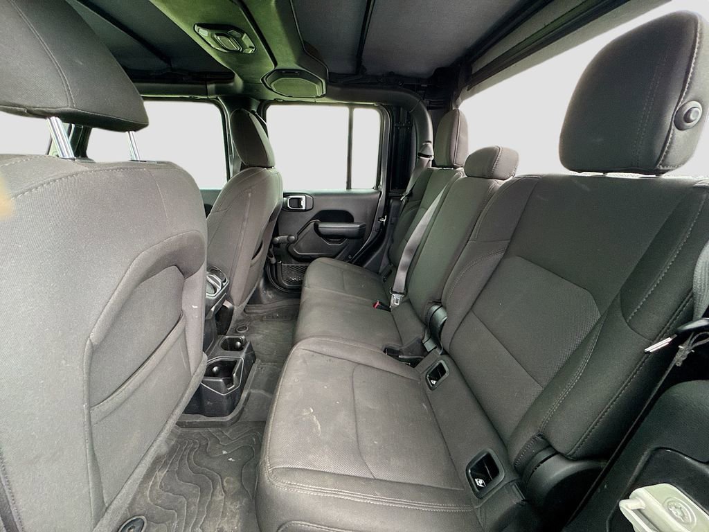 Used 2023 Jeep Gladiator Sport AWD/4WD image 27