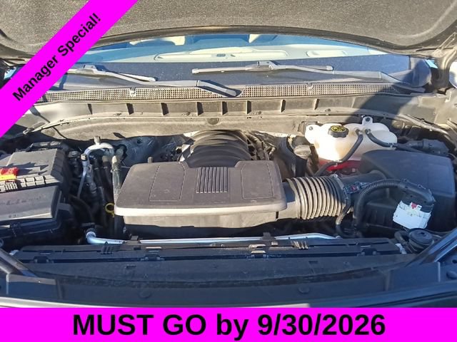 Used 2024 Chevrolet Suburban Premier RWD image 36
