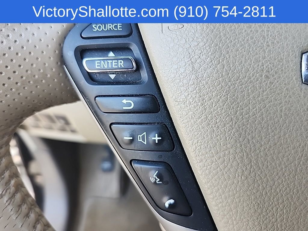 Used 2014 Nissan Murano SV w/ Value Package image 11