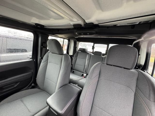 New 2026 Jeep Gladiator Sport image 40