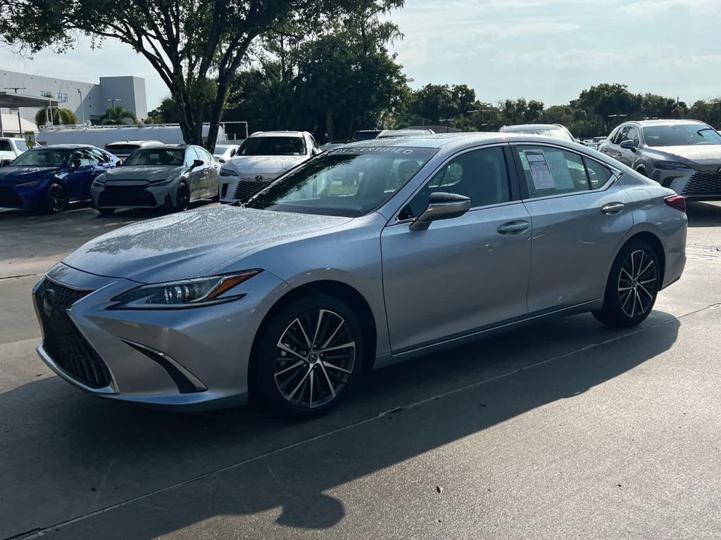 Certified 2025 Lexus ES 350 w/ Premium Package FWD image 3