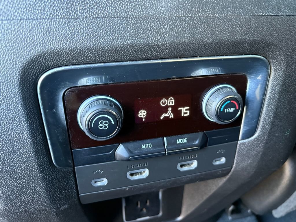 Used 2021 Chevrolet Tahoe Z71 w/ Rear Media and Nav Package image 67