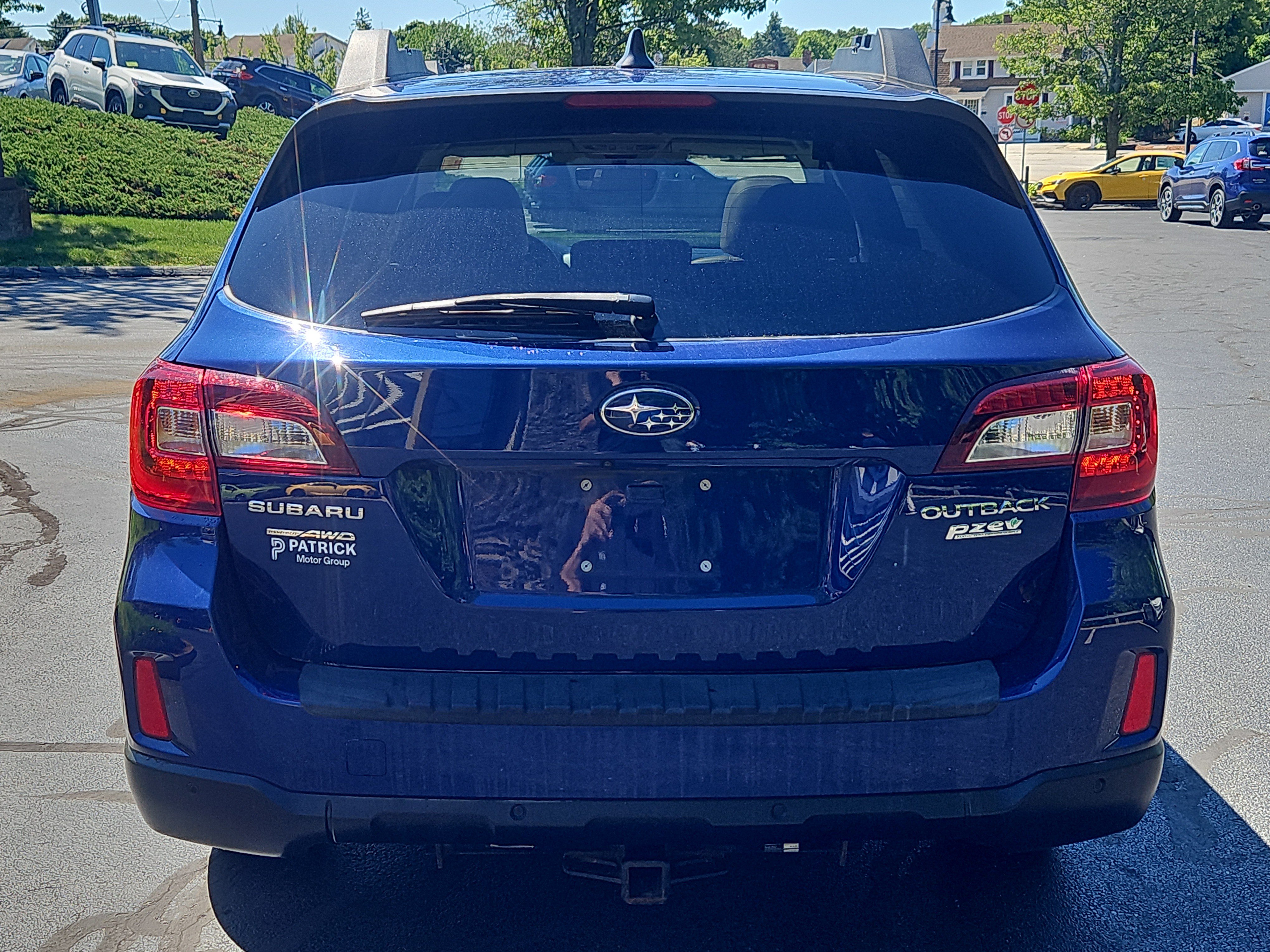 Used 2017 Subaru Outback 2.5i Limited AWD/4WD image 28