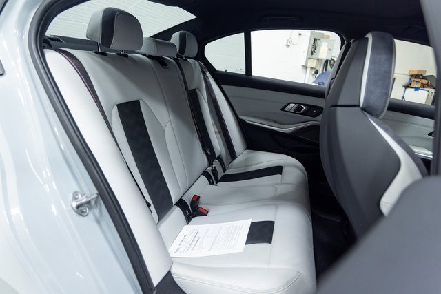 Used 2021 BMW M3 Competition w/ M Carbon Exterior Package image 23