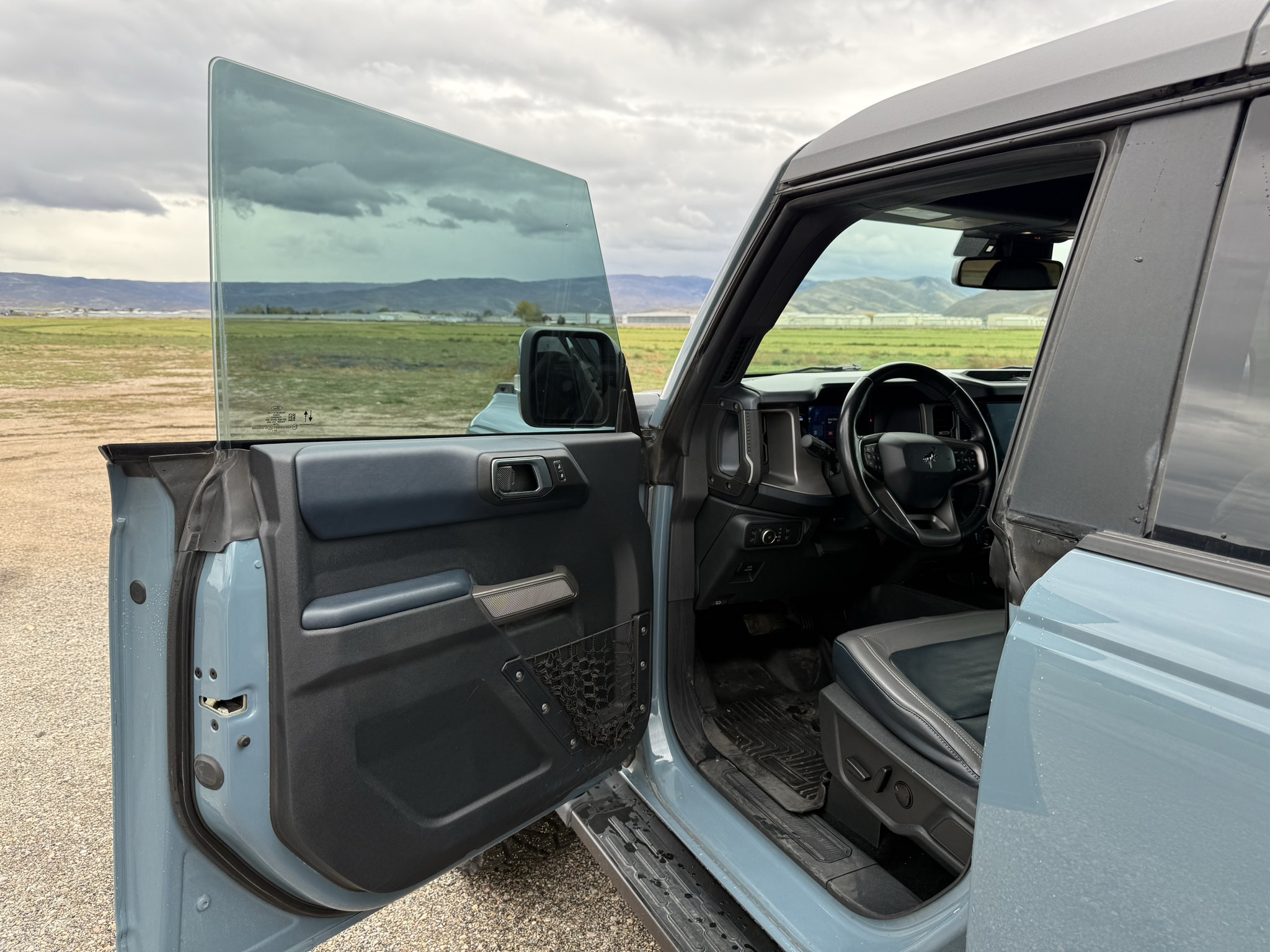 Used 2021 Ford Bronco Outer Banks AWD/4WD image 13