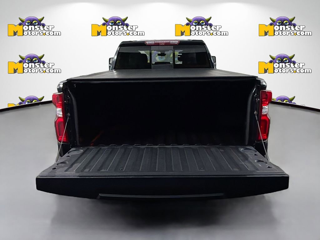 Used 2021 Chevrolet Silverado 1500 High Country w/ Technology Package image 27