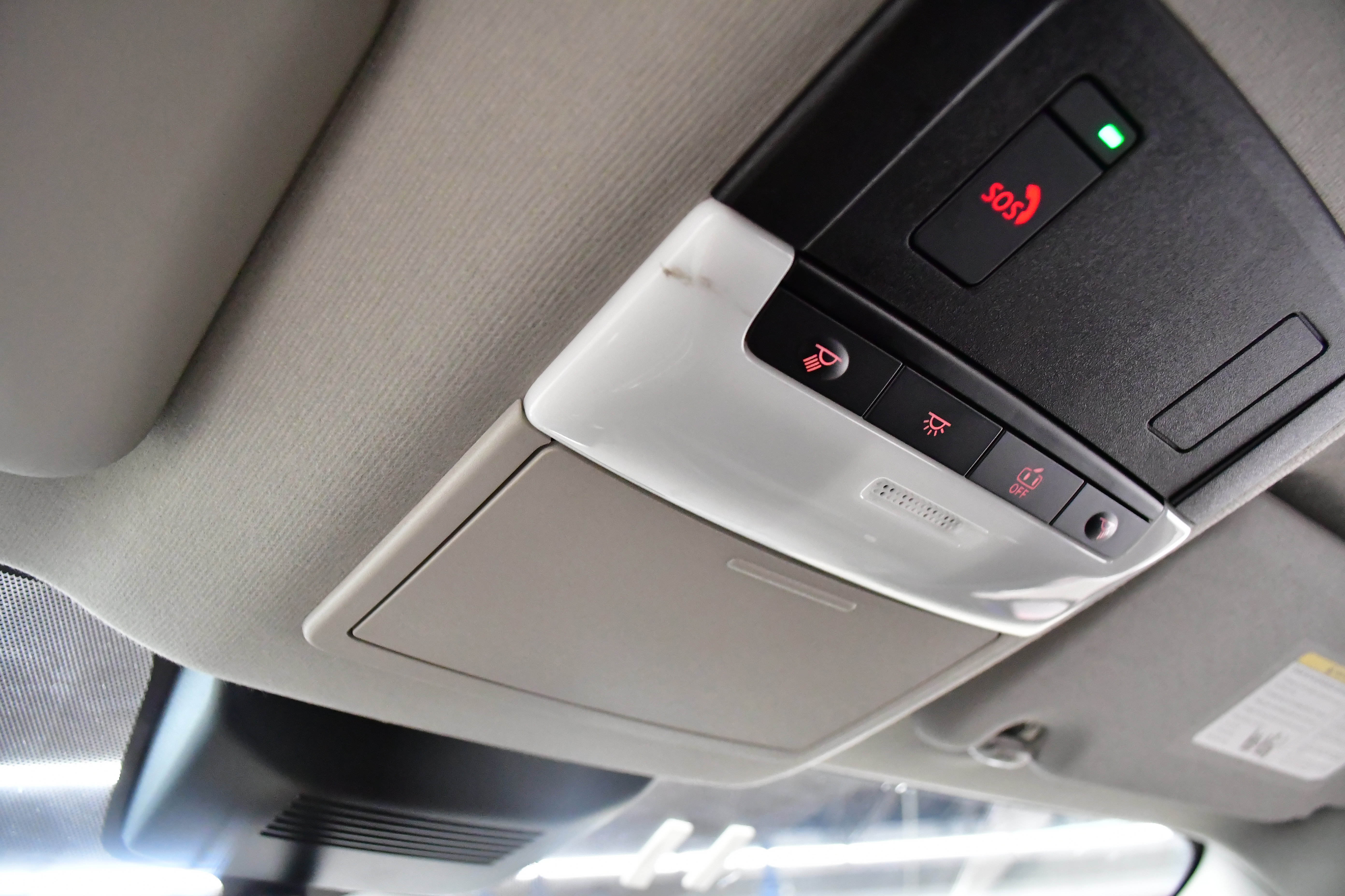 Used 2025 Nissan Sentra SV image 29