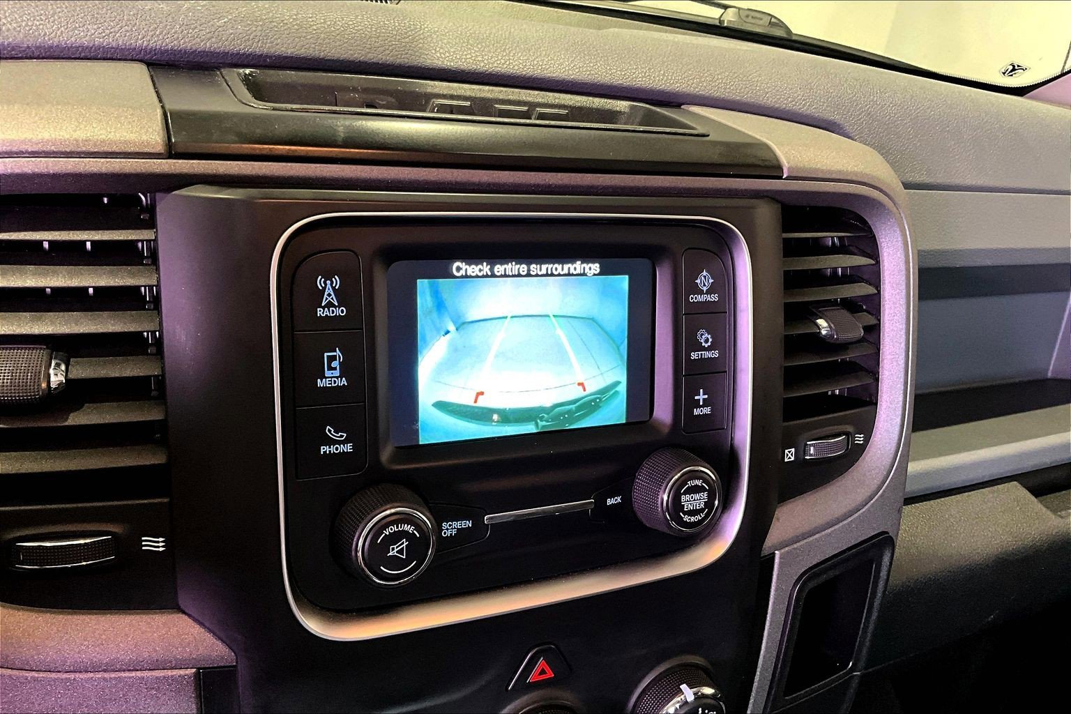 Used 2020 RAM 1500 ST w/ SXT Plus Group AWD/4WD image 14