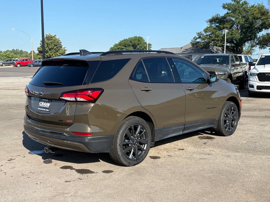 Used 2023 Chevrolet Equinox RS w/ RS Leather Package AWD/4WD image 8