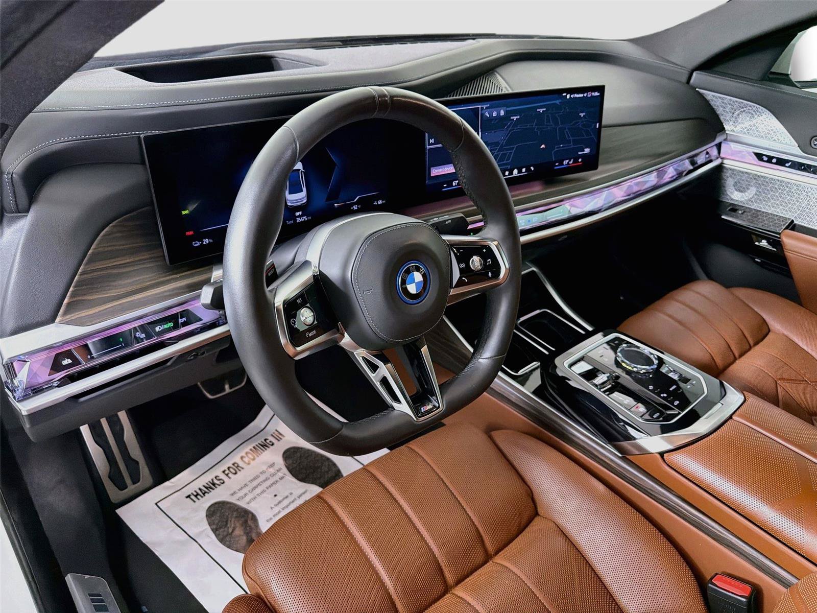 Used 2023 BMW i7 xDrive60 w/ Executive Package 2 AWD/4WD image 9