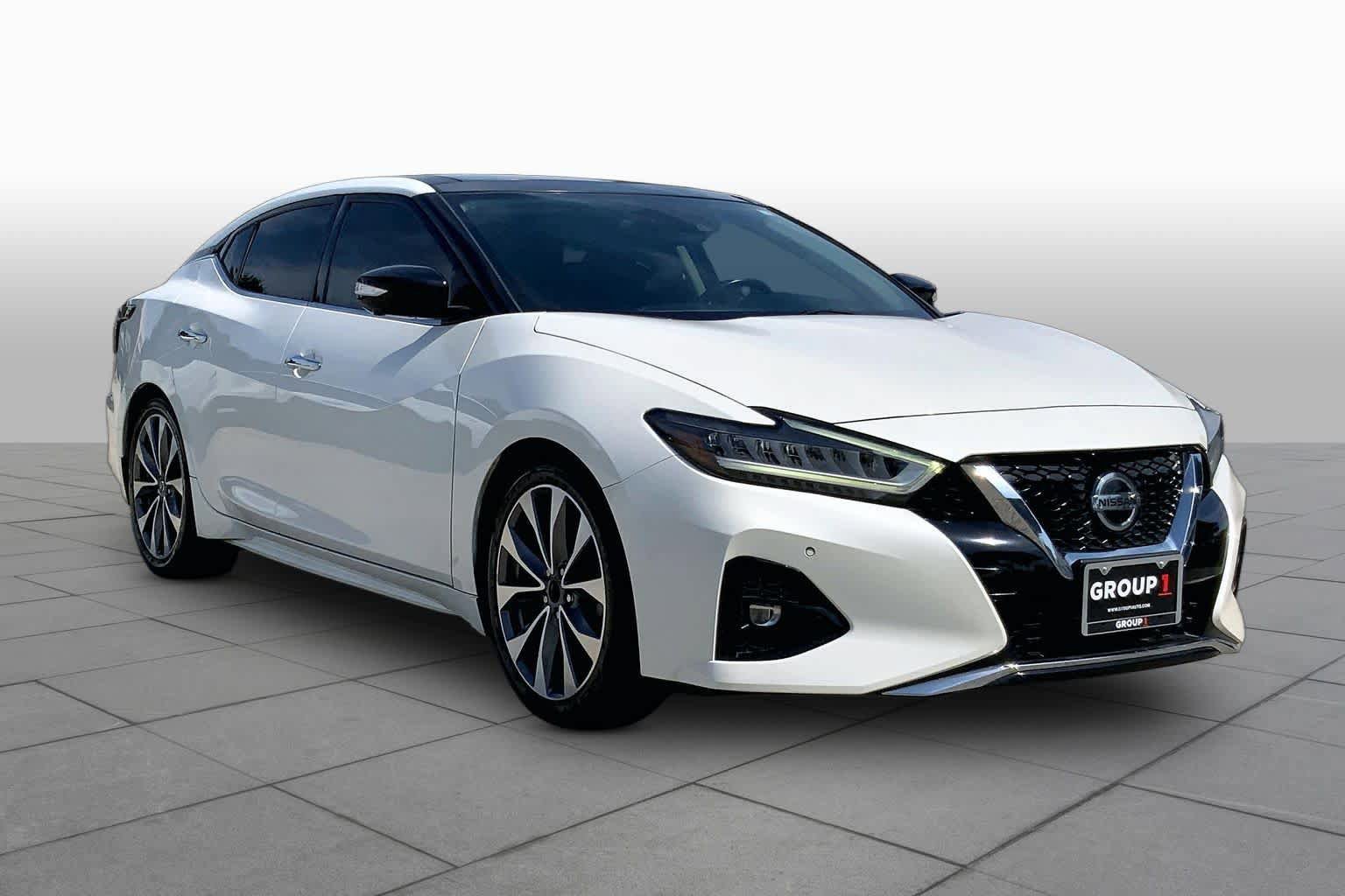 Used 2019 Nissan Maxima Platinum FWD image 3