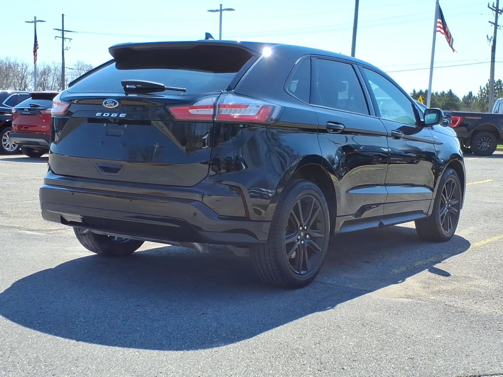 Used 2024 Ford Edge ST-Line image 7