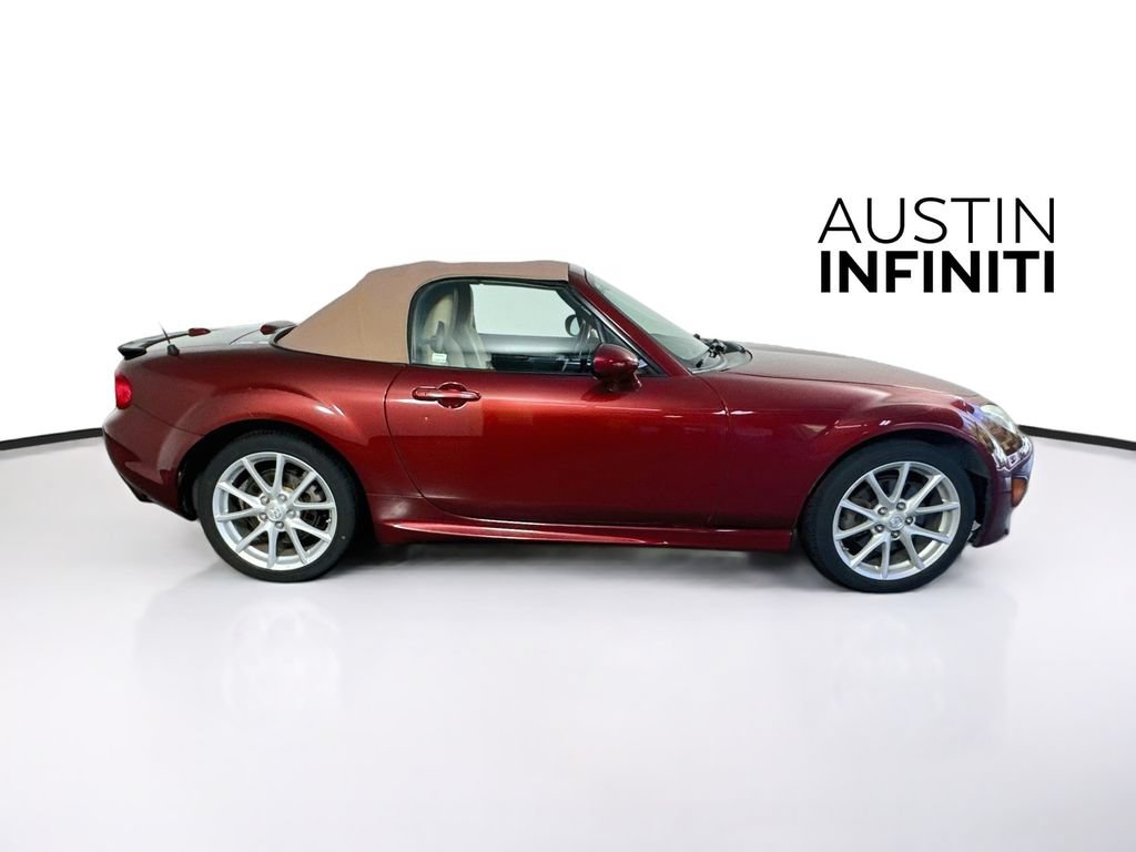 Used 2012 MAZDA MX-5 Miata Grand Touring RWD image 8