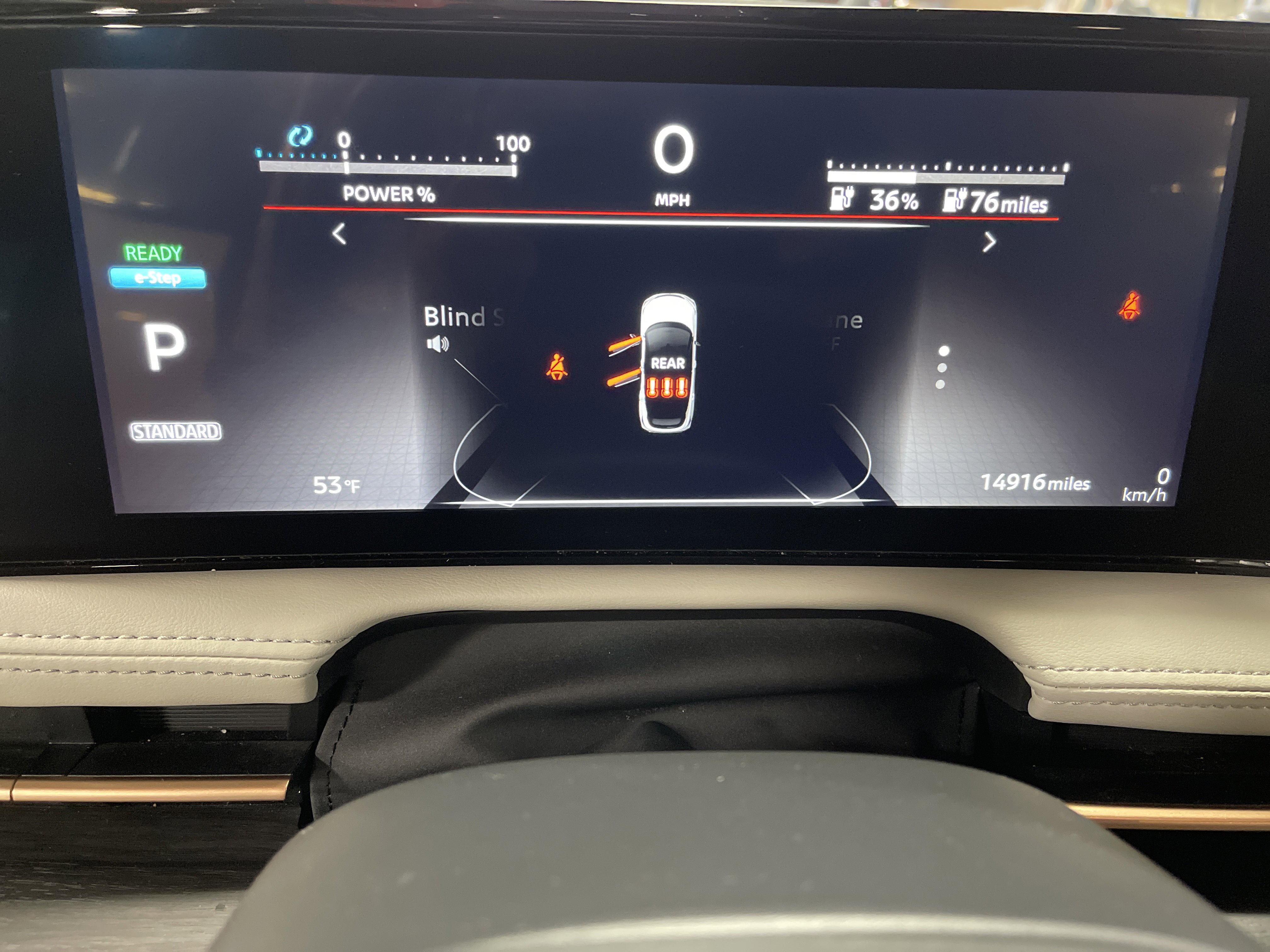 Used 2023 Nissan Ariya FWD image 21