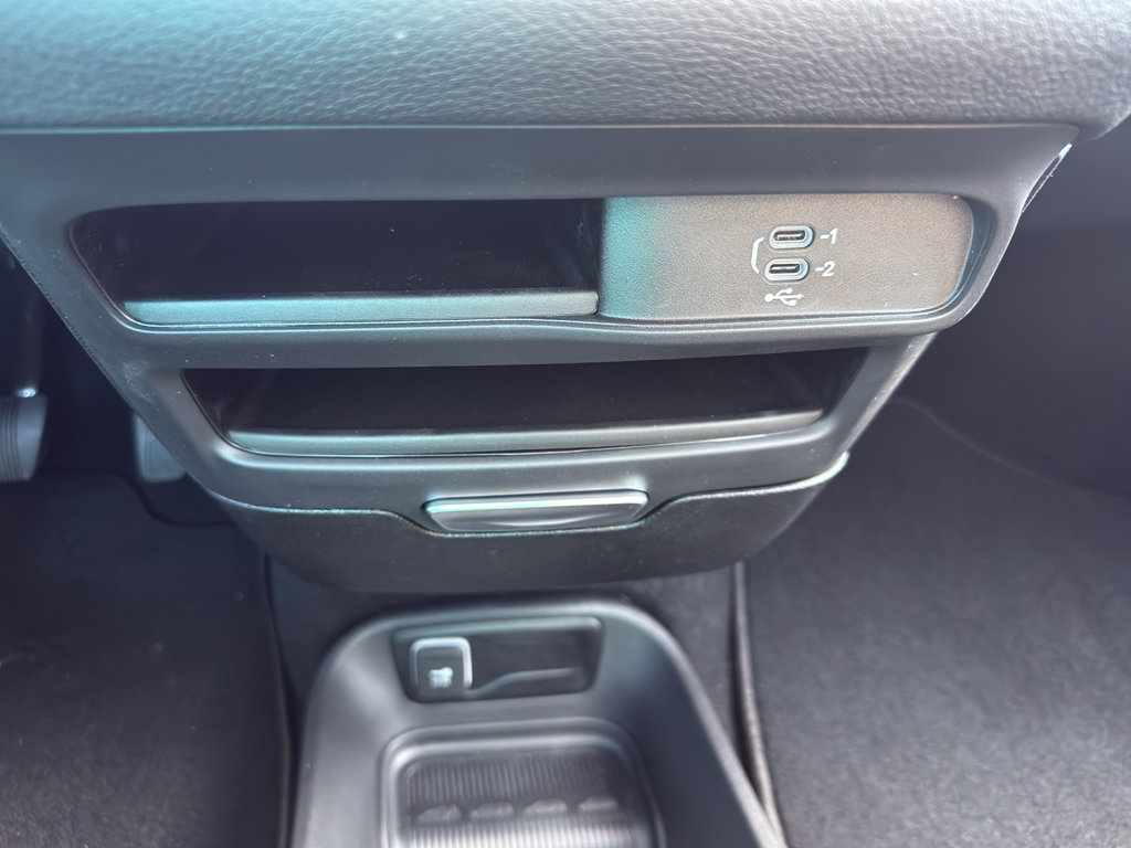 New 2026 Chrysler Pacifica Select AWD/4WD image 20