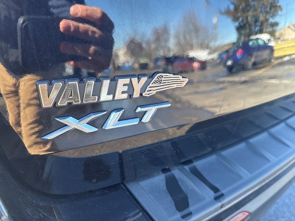 Certified 2022 Ford Explorer XLT w/ Equipment Group 202A image 55