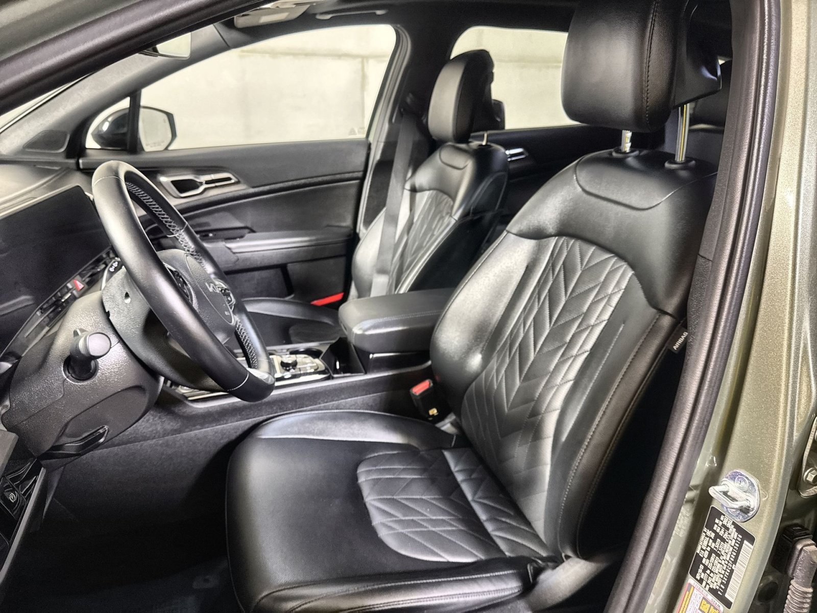 Used 2024 Kia Sportage X-Line w/ X-Line Premium Package AWD/4WD image 13