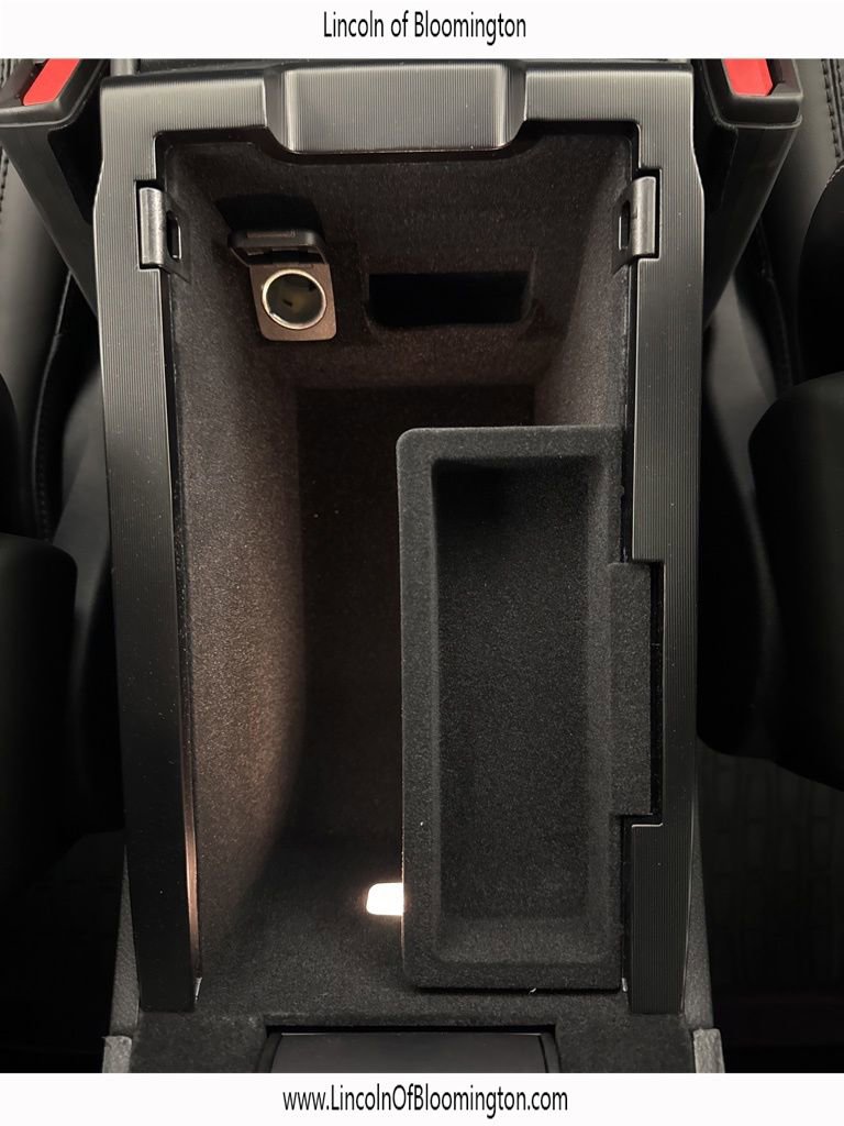 New 2026 Lincoln Corsair Reserve image 47