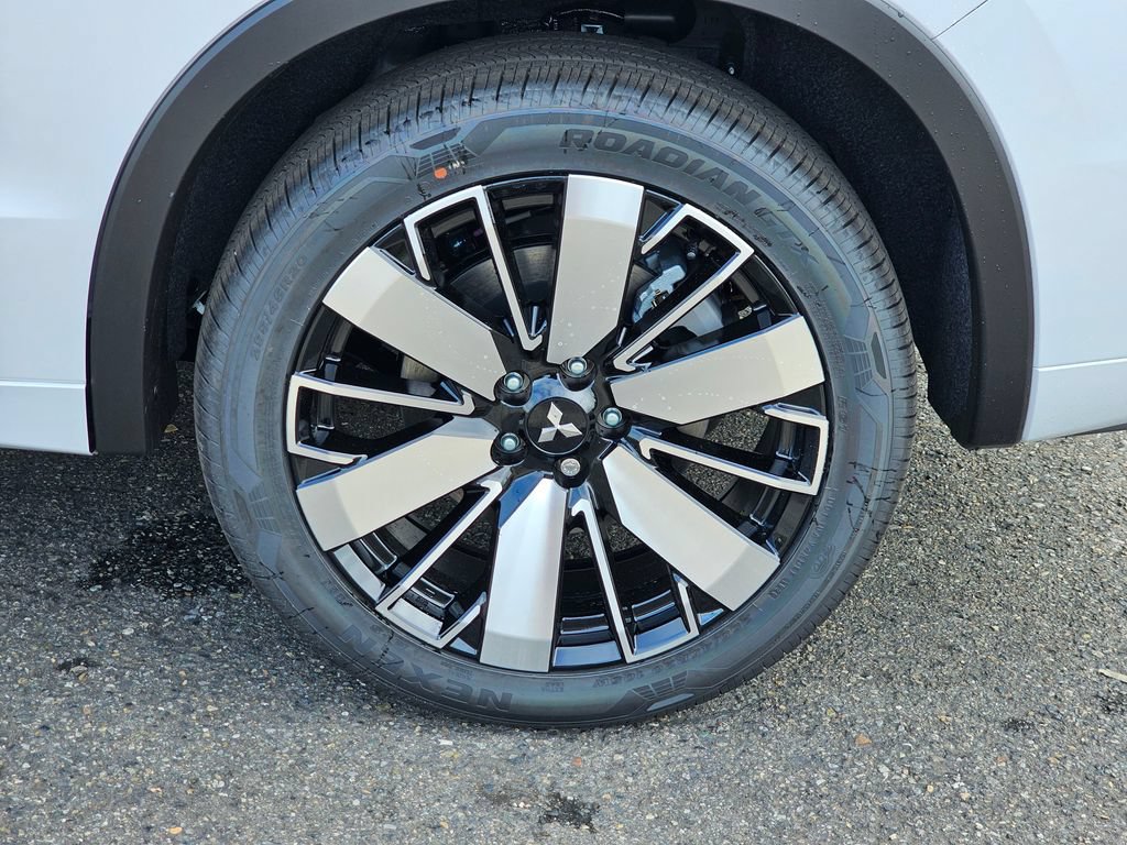 New 2026 Mitsubishi Outlander SEL AWD/4WD image 9