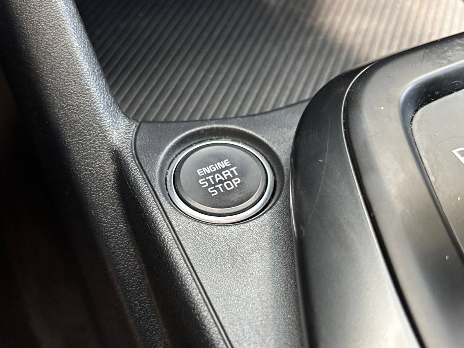 Used 2025 Kia K4 FWD image 21