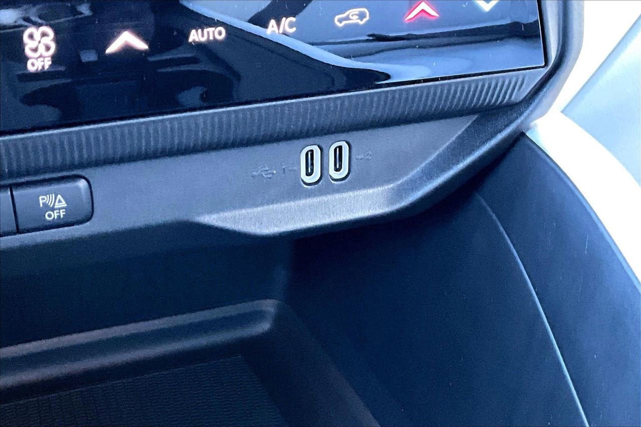 New 2026 Jeep Cherokee Laredo image 17