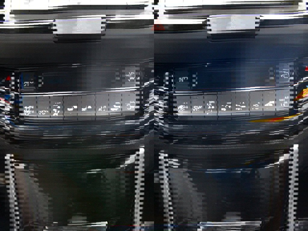 Used 2017 Honda Accord Sport image 31